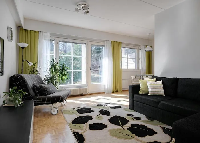 Karviaismaki Apartment Helsinki