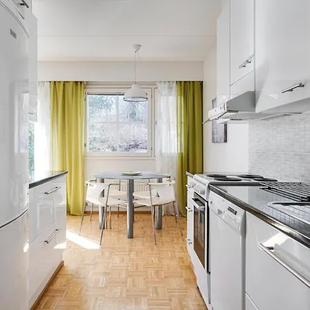 Apartment Karviaismaki Helsinki